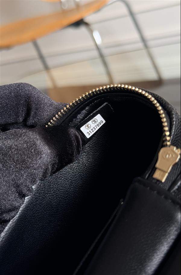 2026127214535885 560